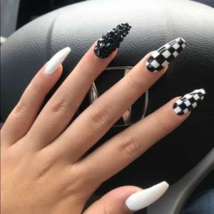 Meet your Posher, Ingrid